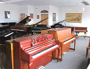 88 Keys Piano Warehouse east showroom