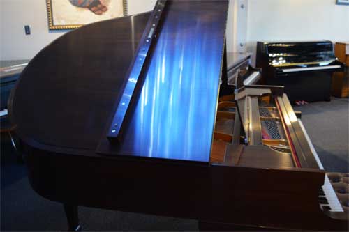 Steinway Model M grand piano top at 88 Keys Piano Warehouse