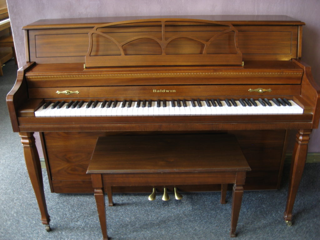 Baldwin model 651 Console Piano 2 at 88 Keys Piano Warehouse & Showroom