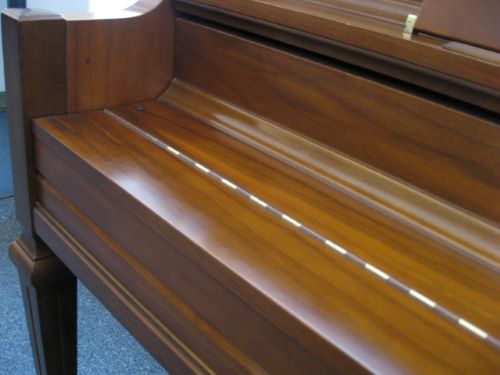 Kawai model 801-I Console Piano Fallboard at 88 Keys Piano Warehouse & Showroom