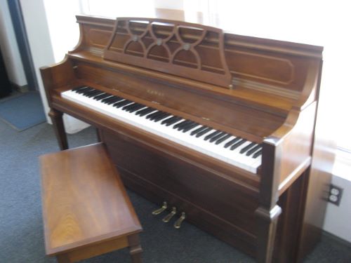 Kawai model 801-I Console Piano Treble at 88 Keys Piano Warehouse & Showroom