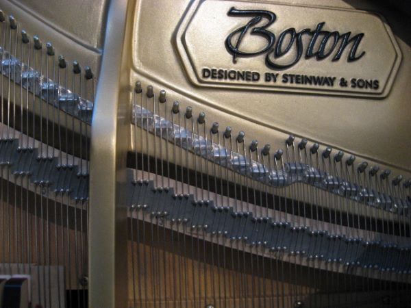 Boston model GP-163 11 Grand Piano Steinway at 88 Keys Piano Warehouse & Showroom