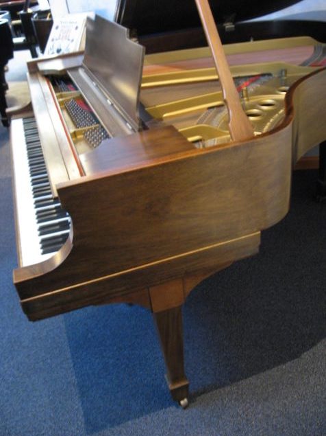Steinway model M S#215927 Grand Piano Treble at 88 Keys Piano Warehouse & Showroom