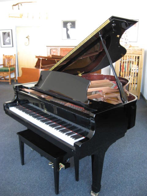 Pramberger model JP-185 Grand Piano Keyboard at 88 Keys Piano Warehouse & Showroom