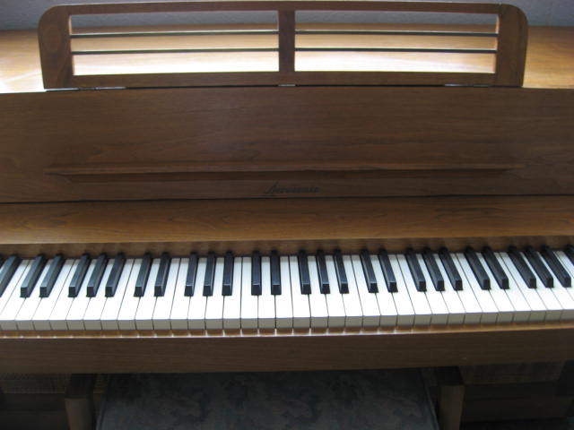 Teakwood Acrosonic Spinet Piano Logo at 88 Keys Piano Warehouse & Showroom