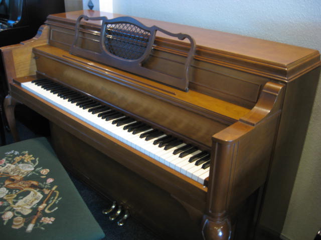 Story and Clark Queen Anne Console Piano Treble at 88 Keys Piano Warehouse & Showroom