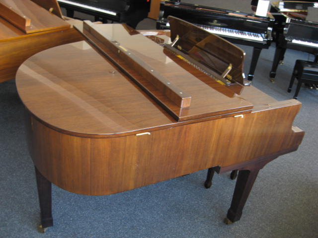 Petrof model V Grand Piano Tail at 88 Keys Piano Warehouse & Showroom