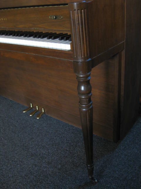 Kawai model 601-T Console Piano Leg at 88 Keys Piano Warehouse & Showroom