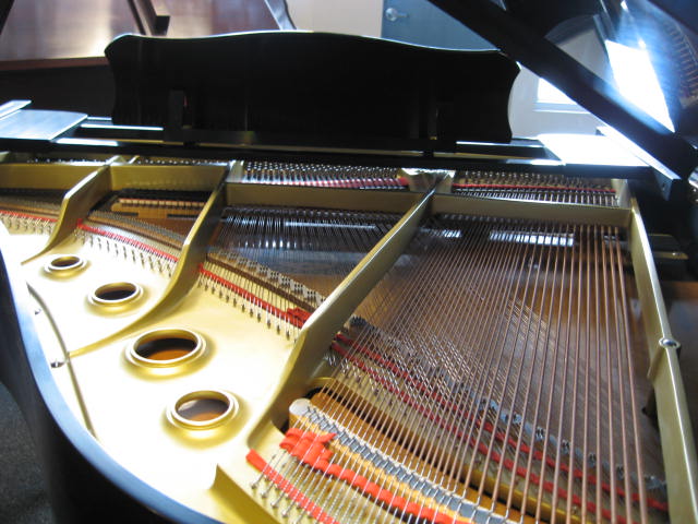 Yamaha model G1 Grand Piano Strings at 88 Keys Piano Warehouse & Showroom