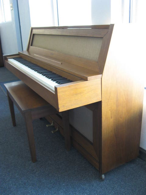 Janssen Spinet Piano Treble at 88 Keys Piano Warehouse & Showroom