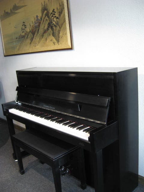 Johannes Seiler model GS-112N Piano Print at 88 Keys Piano Warehouse