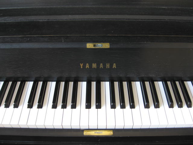 Yamaha model P22 Studio Upright Piano 5 Decal at 88 Keys Piano Warehouse