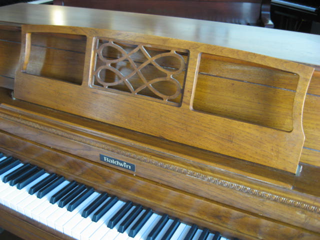 Baldwin model 623A Console Piano Rack at 88 Keys Piano Warehouse