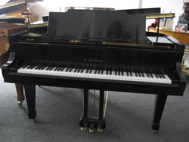Kawai model KG-1C Grand Piano Front at 88 Keys Piano Warehouse