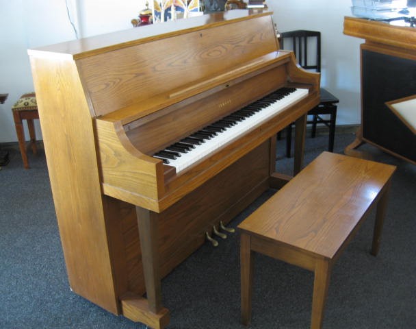 Yamaha model P202 Studio Upright Piano Bass at 88 Keys Piano Warehouse