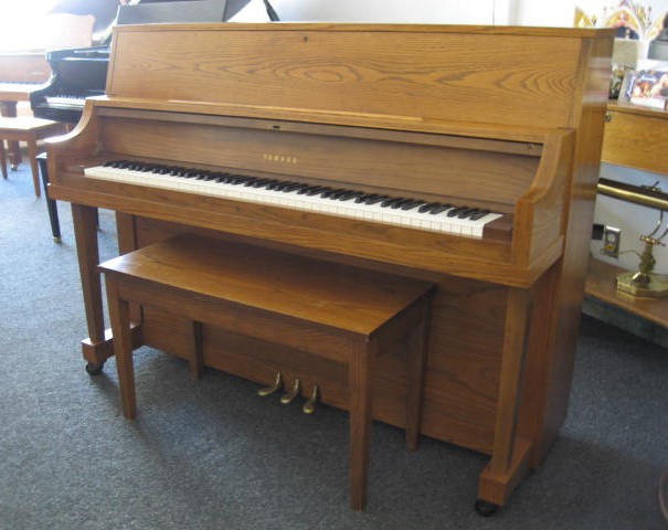 Yamaha model P202 Studio Upright Piano Treble at 88 Keys Piano Warehouse