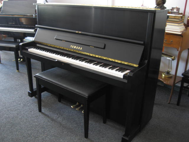 Yamaha model U1 Studio Upright Piano 4 Treble at 88 Keys Piano Warehouse