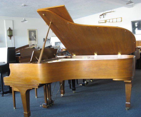 Kawai model KG-5C Grand Piano Lid at 88 Keys Piano Warehouse