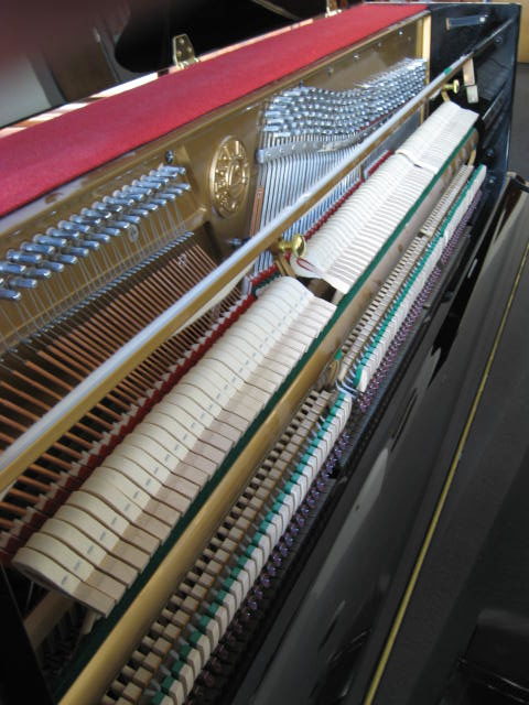 Pearl River model UP-115M5 Studio Upright Piano Hammers at 88 Keys Piano Warehouse