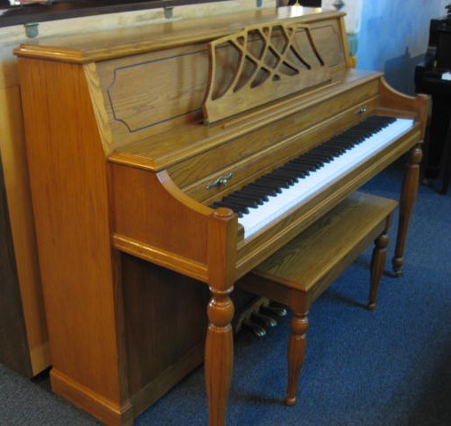 Baldwin model 2085 Console Piano Bass at 88 Keys Piano Warehouse